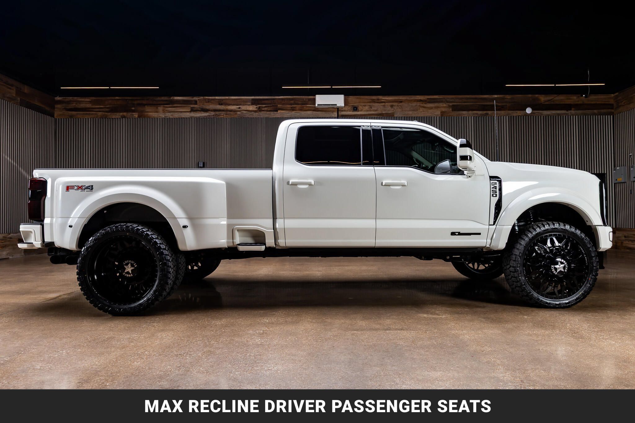 Used 2026 Ford F450 Platinum w/ Platinum Plus Package AWD/4WD image 11