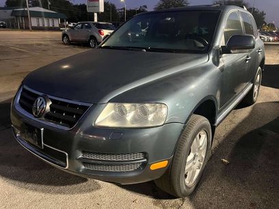 Used 2004 Volkswagen Touareg V8