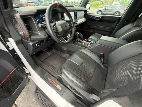 New 2025 Ford Bronco Raptor AWD/4WD image 18