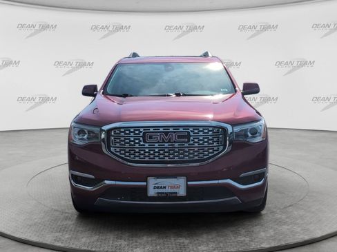 Used 2019 GMC Acadia Denali w/ Technology Package AWD/4WD image 2