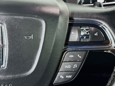 Used 2020 Lincoln Navigator Reserve w/ Luxury Package AWD/4WD image 13