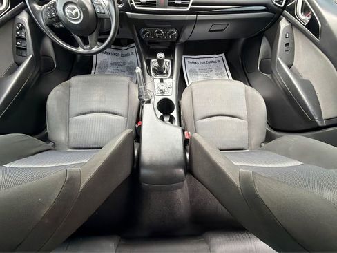 Used 2016 MAZDA MAZDA3 i Sport FWD image 14