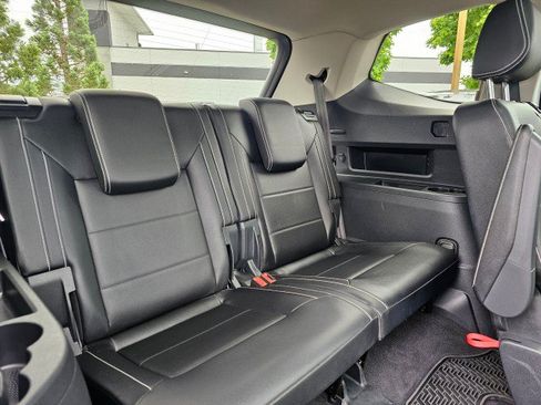 Used 2023 Volkswagen Atlas SEL AWD/4WD image 15
