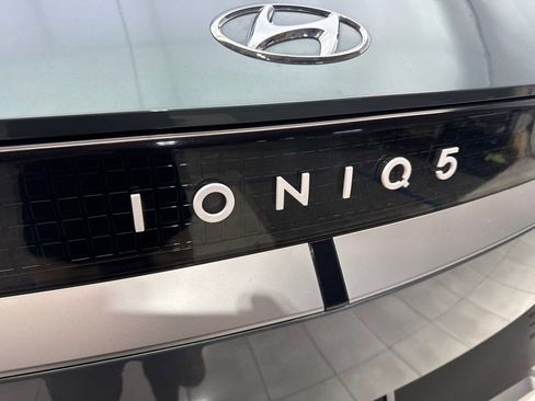 Used 2024 Hyundai Ioniq 5 SEL AWD/4WD image 23