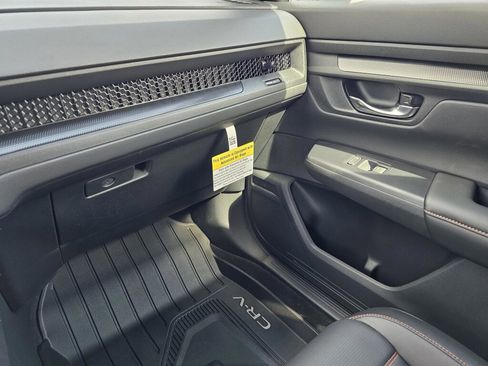 Used 2026 Honda CR-V Sport-L image 30