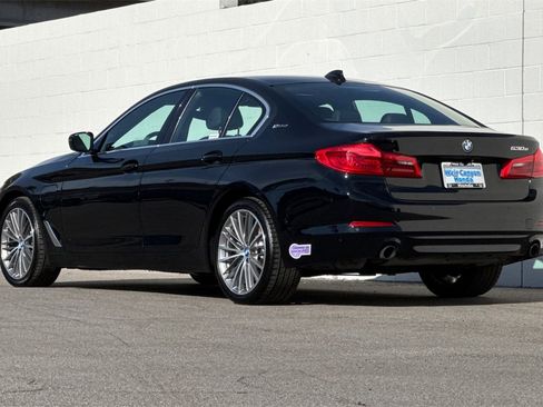Used 2019 BMW 530e w/ Convenience Package image 3
