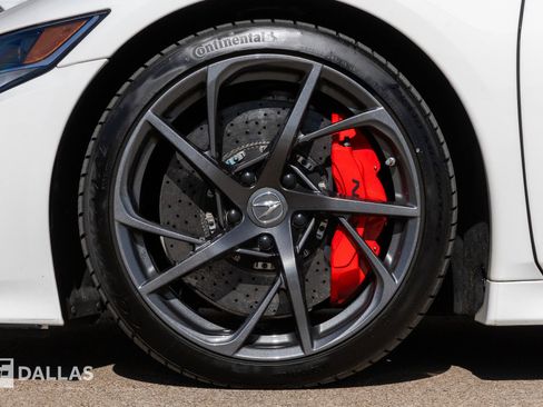 Used 2017 Acura NSX image 8