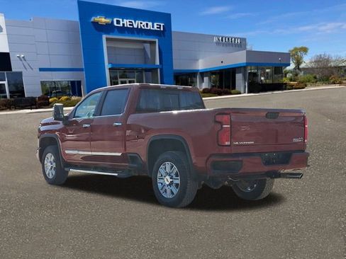 Used 2025 Chevrolet Silverado 3500 High Country image 4