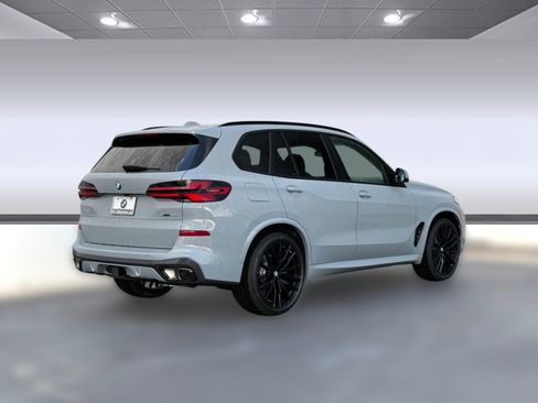 New 2026 BMW X5 xDrive40i w/ M Sport Package image 8