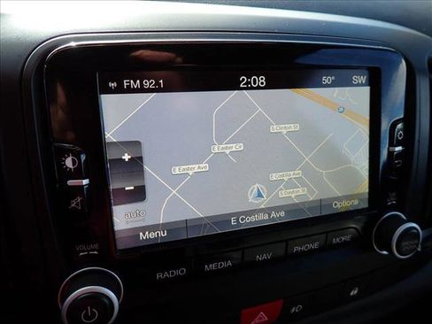 Used 2017 FIAT 500L Trekking w/ Popular Equipment Package image 23