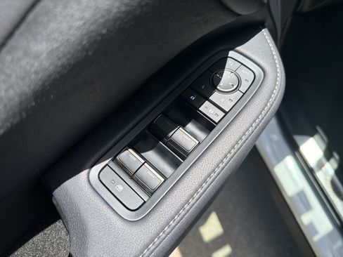 Used 2024 Lexus TX 500h AWD w/ Technology Package image 15