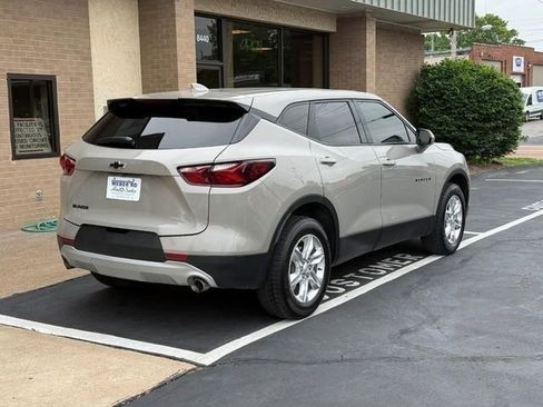 Used 2021 Chevrolet Blazer LT FWD image 3