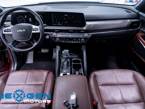 Used 2024 Kia Telluride SX image 11