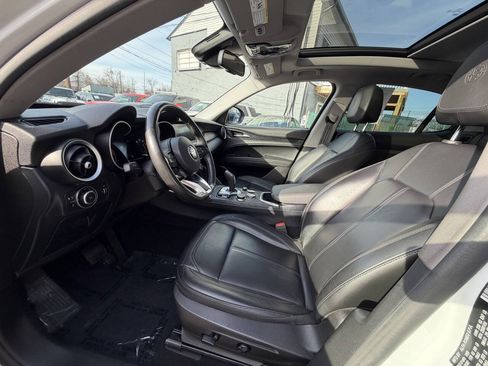 Used 2020 Alfa Romeo Stelvio AWD w/ Cold Weather Package image 34