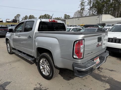 Used 2015 GMC Canyon SLT w/ Driver Alert Package image 5