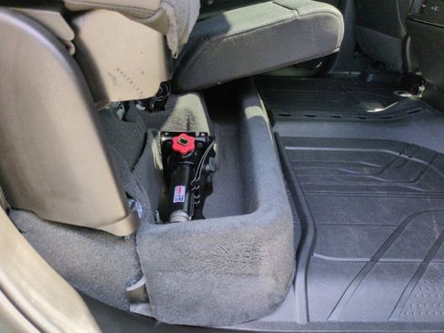 Used 2025 Chevrolet Silverado 1500 ZR2 w/ Technology Package image 47