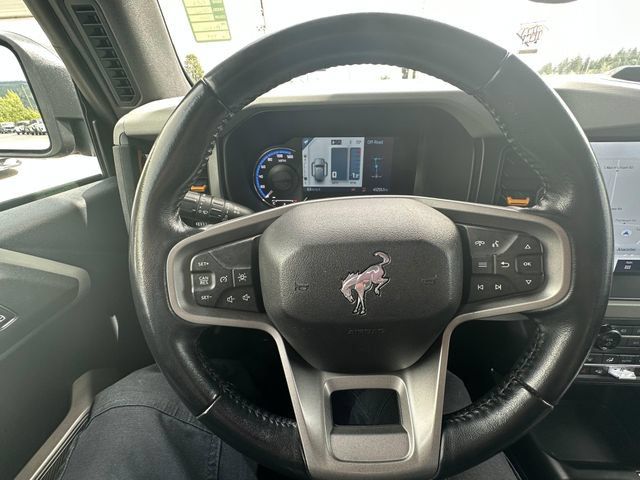 Used 2023 Ford Bronco Badlands AWD/4WD image 12