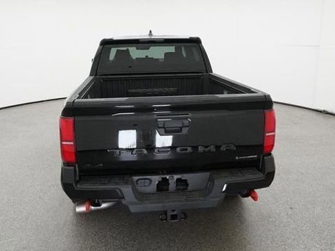 New 2025 Toyota Tacoma TRD Off-Road image 18