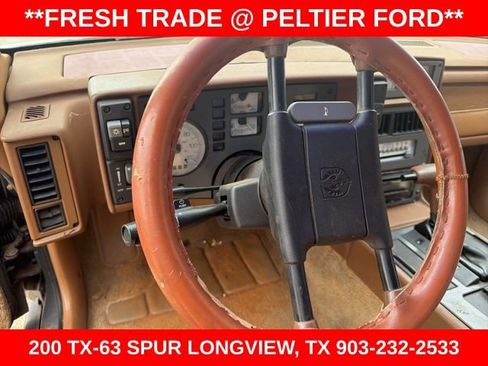 Used 1988 Pontiac Fiero image 10