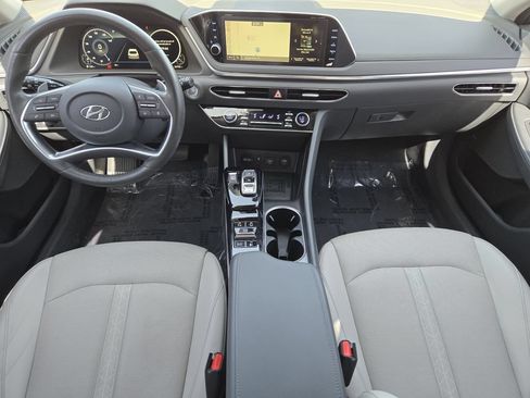 Certified 2021 Hyundai Sonata Limited FWD image 19