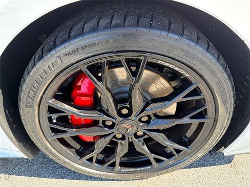 Certified 2025 Chevrolet Corvette Stingray Coupe w/ Z51 Performance Package image 13