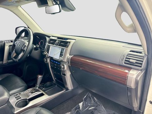 Used 2020 Toyota 4Runner Limited RWD image 31