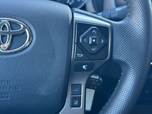 Used 2022 Toyota Tacoma SR5 image 23