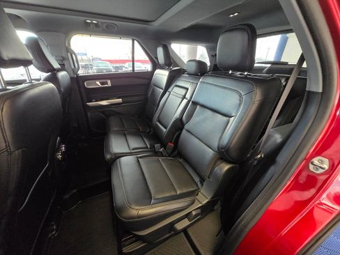 Used 2021 Ford Explorer Limited w/ Equipment Group 301A image 22