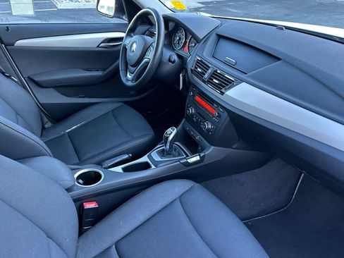 Used 2015 BMW X1 sDrive28i image 17