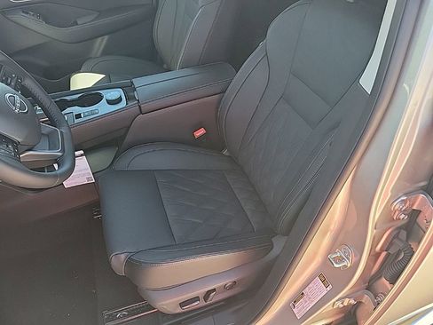 New 2026 Nissan Rogue Platinum w/ Platinum Premium Package image 19