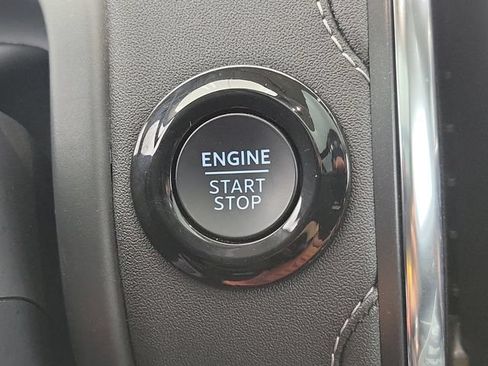 Used 2025 Ford Expedition Platinum AWD/4WD image 33
