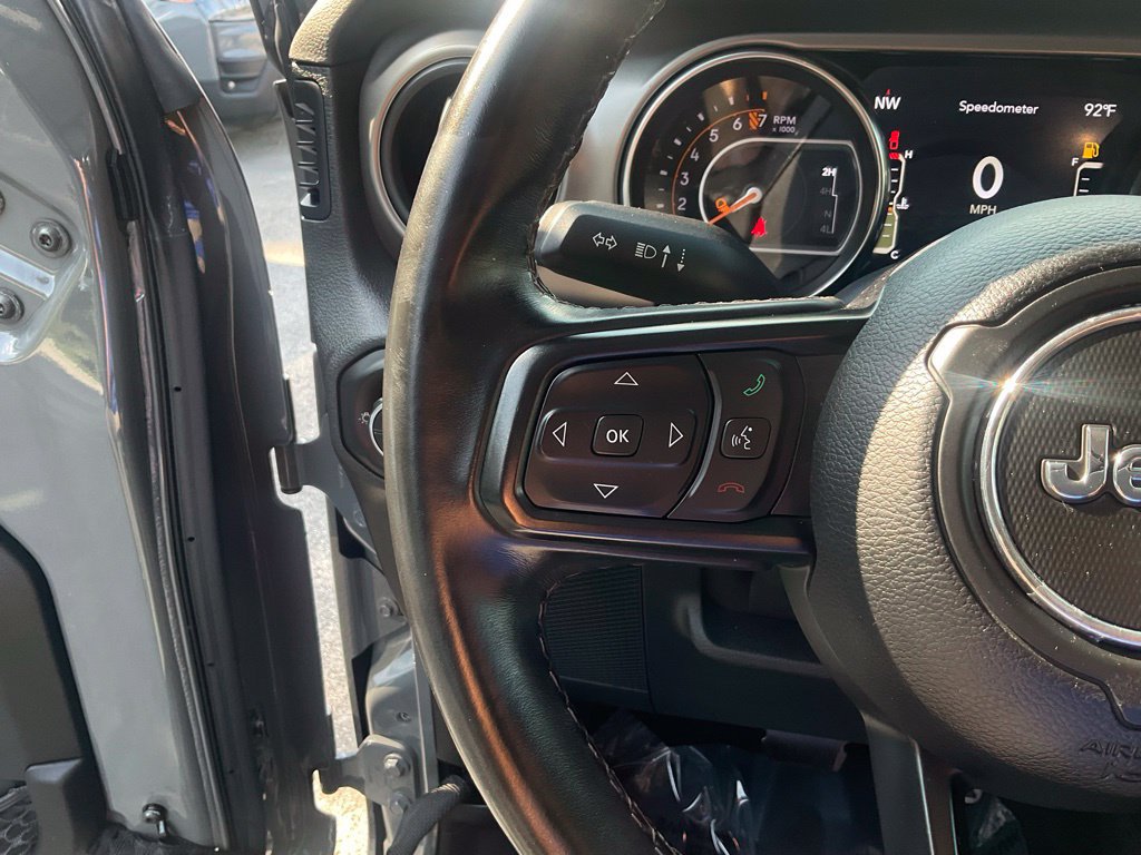 Used 2020 Jeep Gladiator Sport w/ Quick Order Package 24S AWD/4WD image 11