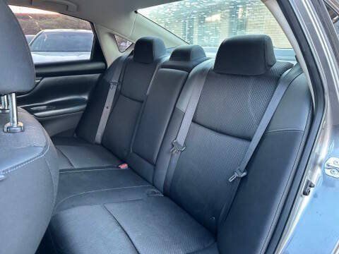 Used 2016 Nissan Altima 2.5 SR FWD image 14
