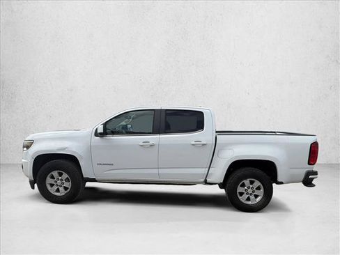 Used 2017 Chevrolet Colorado W/T w/ WT Convenience Package RWD image 2