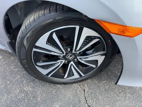 Used 2018 Honda Civic EX-T image 49