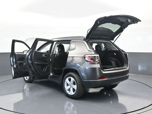 Used 2021 Jeep Compass Latitude w/ Driver Assistance Group image 72