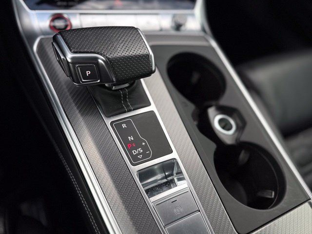 Used 2022 Audi RS 6 AWD/4WD image 31