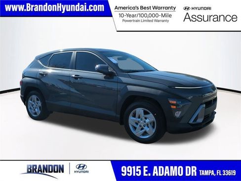 New 2026 Hyundai Kona SE image 1