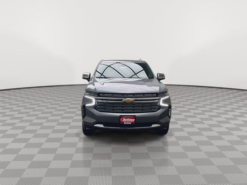 Used 2021 Chevrolet Suburban Premier w/ Premium Package AWD/4WD image 40