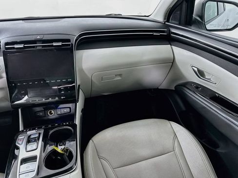 Used 2023 Hyundai Tucson Limited AWD/4WD image 29