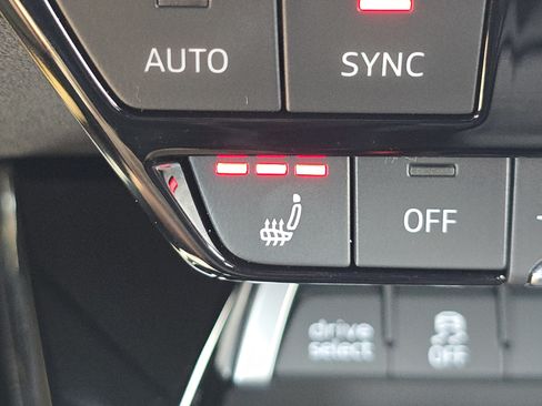 Certified 2025 Audi RS 3 AWD/4WD image 11