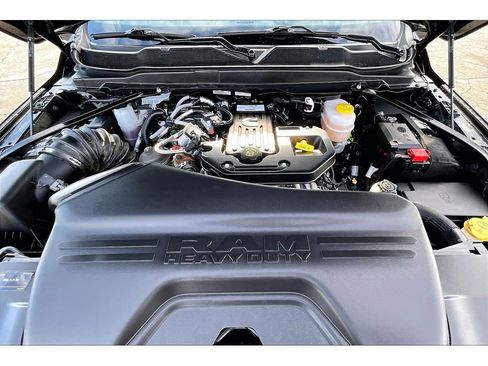 Used 2025 RAM 3500 Longhorn image 12