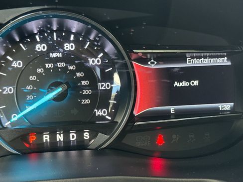 Used 2017 Ford Explorer Limited w/ Equipment Group 301A AWD/4WD image 36