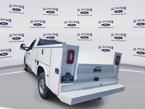 New 2025 Ford F250 XL w/ XL Chrome Package AWD/4WD image 3