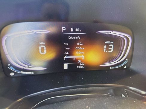 Used 2025 Kia Soul LX image 8