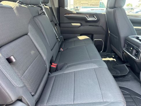 New 2026 GMC Sierra 1500 Elevation image 25
