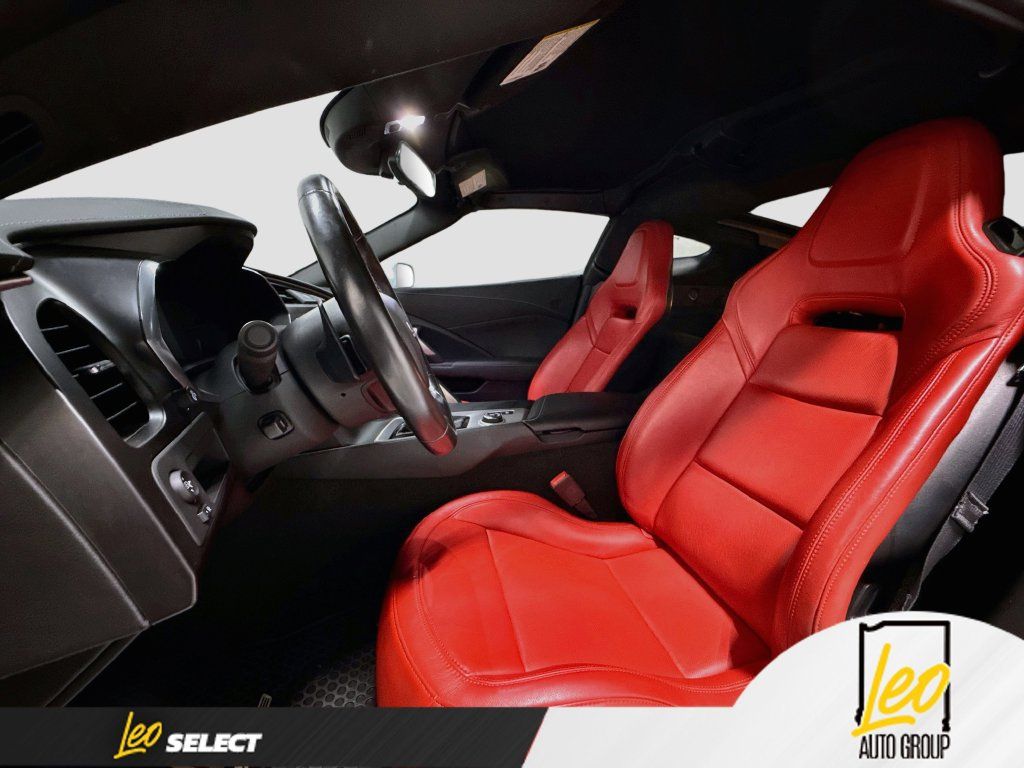 Used 2018 Chevrolet Corvette Stingray Coupe w/ 1LT RWD image 23