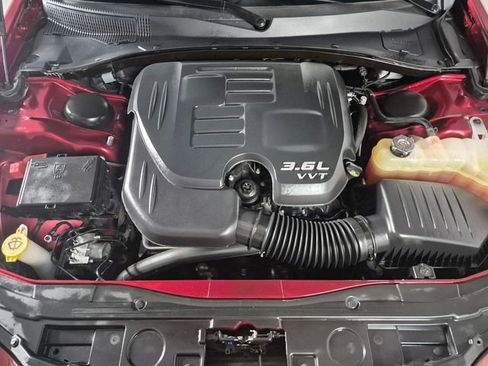 Used 2021 Chrysler 300 S RWD image 8