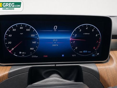 Used 2022 Mercedes-Benz C 300 Sedan w/ Exclusive Trim Package image 13