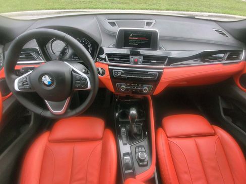 Used 2018 BMW X2 sDrive28i w/ Convenience Package FWD image 18